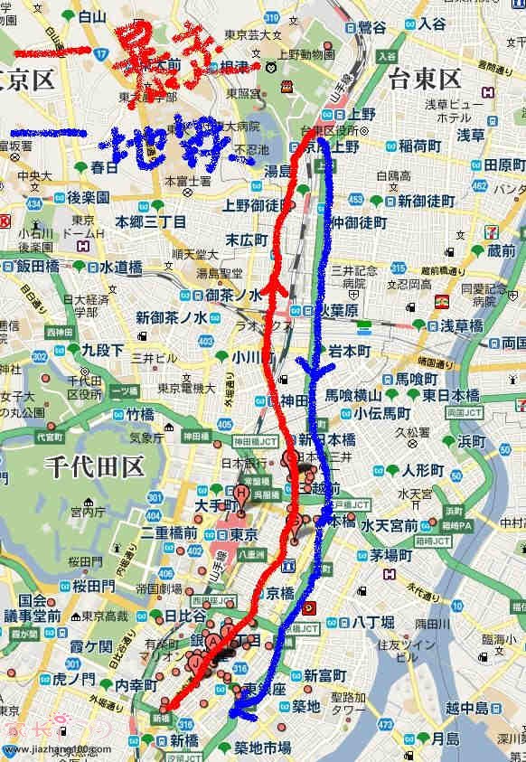 台场维纳斯广场、丰田汽车展厅 台场地区是古老东京最时尚与高科技的精华版。维纳斯广场是个商城,与丰田汽车展厅,共处于一个建筑里,各占一半,有个天井式的中心,有电动扶梯上下。 漂亮的维纳斯广场,天花板做成了天空的样子,这里是个很好的淘宝的地方,我在这里淘到了许多好东东 芭比娃娃店 维纳斯广场像个城堡,其逼真地再现了17~18世纪欧洲的街景。穹顶的蓝天白云,使人心情舒畅,减轻了狭小空间的压抑感。廊柱、雕塑、外加教堂,在维纳斯广场游逛,恍然进入了莫斯科红场的古姆商场或巴黎香榭丽舍大街上的商厦。 古色古